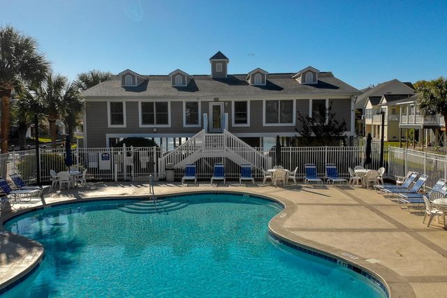 922 Salt Pl., Murrells Inlet, SC 29576
