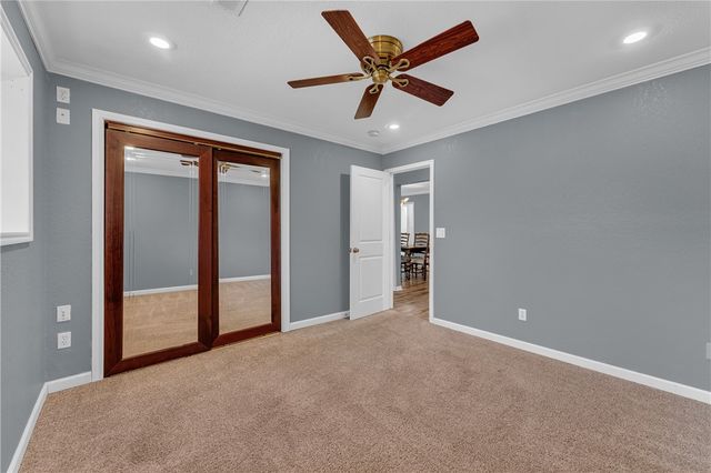 301 W Edmondson Avenue, Springdale, AR 72764