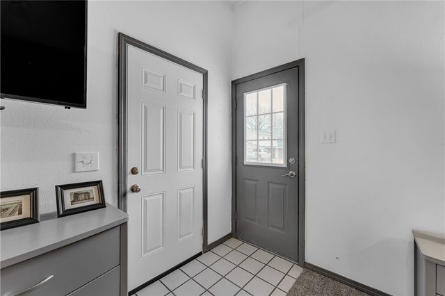 301 W Edmondson Avenue, Springdale, AR 72764