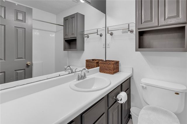 301 W Edmondson Avenue, Springdale, AR 72764