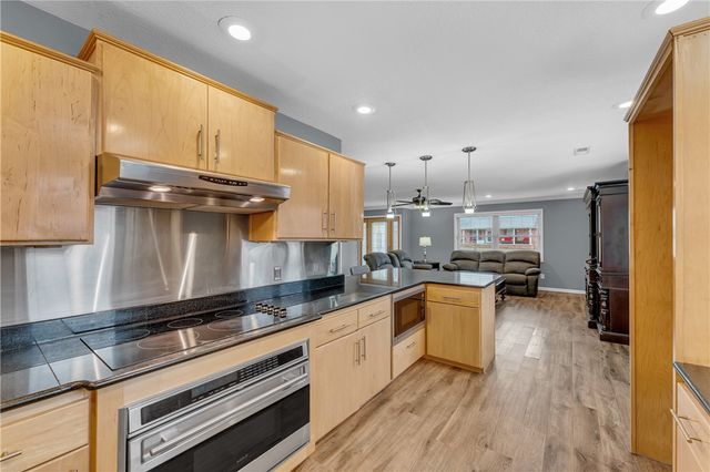 301 W Edmondson Avenue, Springdale, AR 72764