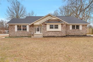 301 W Edmondson Avenue, Springdale, AR 72764