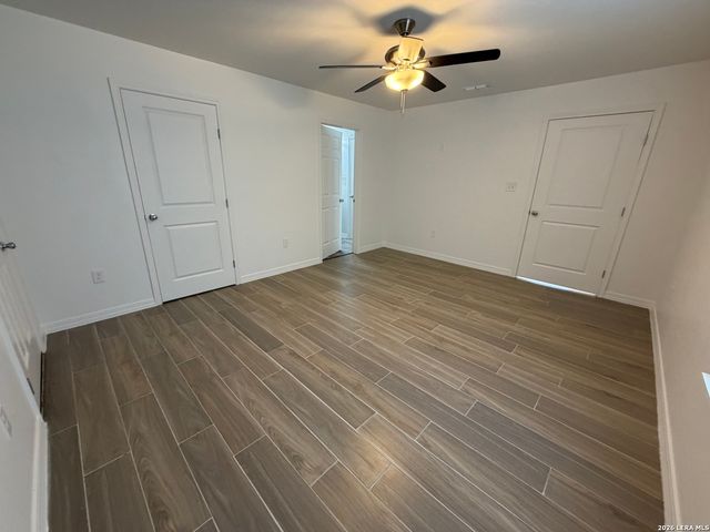 268 County Road 341, La Vernia, TX 78121