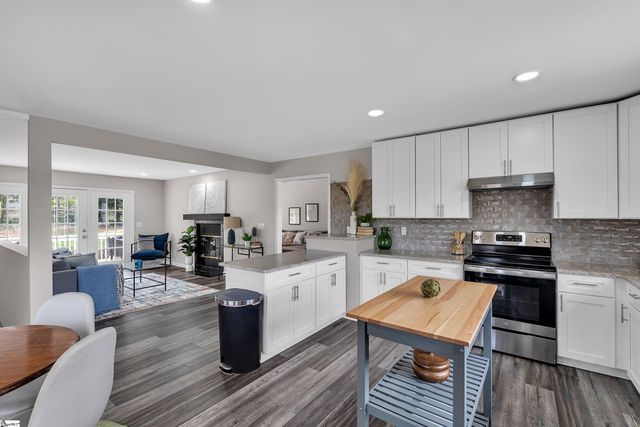 202 Kenilworth Drive, Greenville, SC 29615