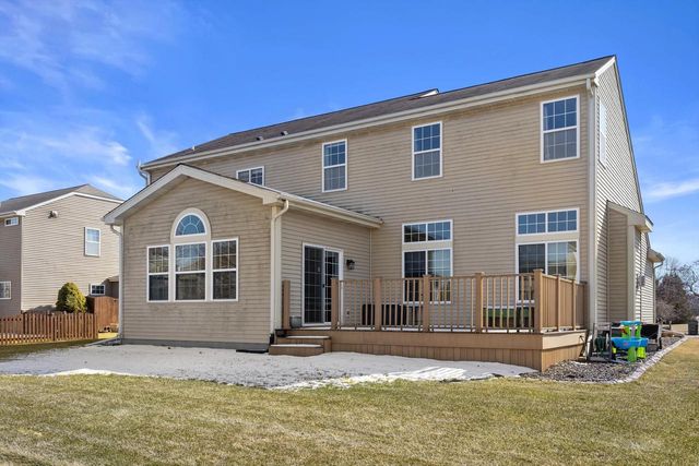 770 Meadowview LANE, Johnson Creek, WI 53038