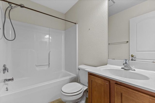 770 Meadowview LANE, Johnson Creek, WI 53038