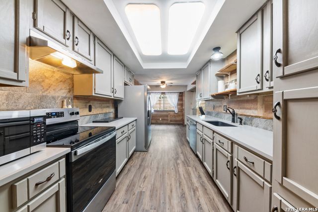 5831 Sky Country, San Antonio, TX 78247