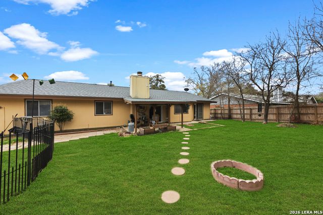 5831 Sky Country, San Antonio, TX 78247