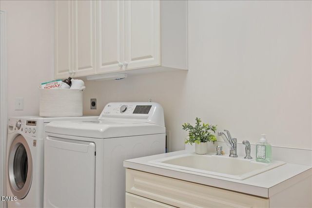 3713 William J Cowan Wynd, Raleigh, NC 27612