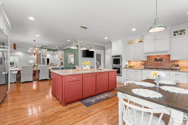 587A Douglas Ln, Gallatin, TN 37066