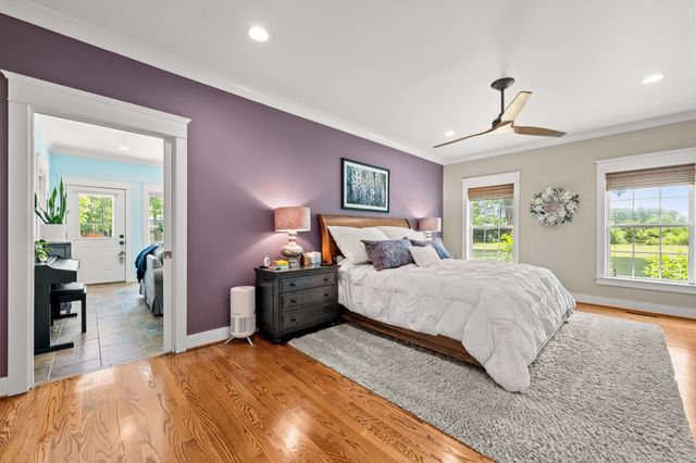 587A Douglas Ln, Gallatin, TN 37066