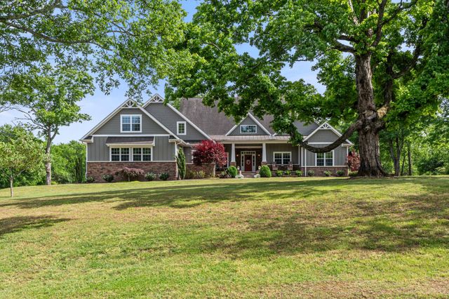 587A Douglas Ln, Gallatin, TN 37066
