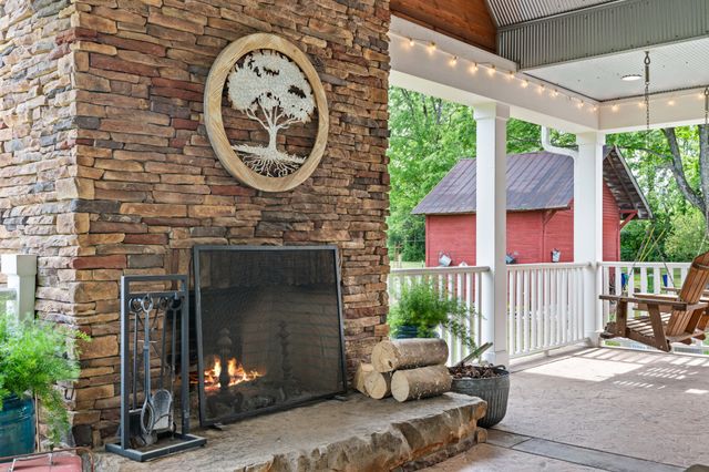 587A Douglas Ln, Gallatin, TN 37066