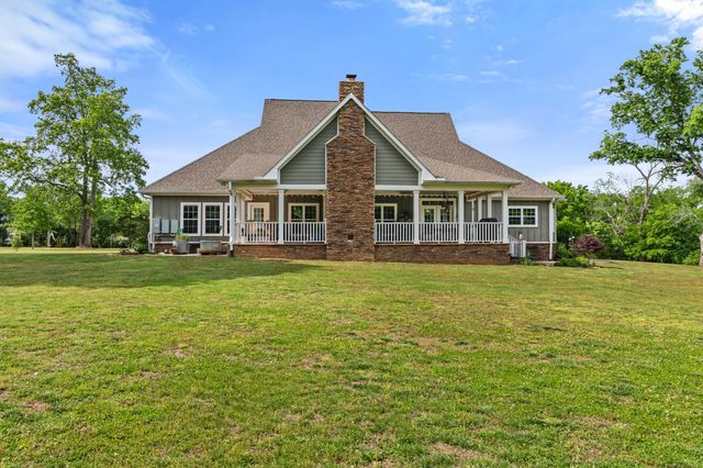 587A Douglas Ln, Gallatin, TN 37066