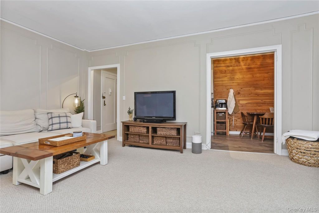 155 Centre Ave 5E, New Rochelle, NY 10805