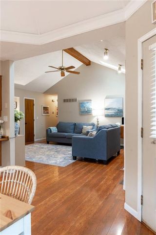 3524 S Maybrook Avenue, Independence, MO 64055