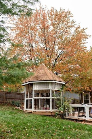 3524 S Maybrook Avenue, Independence, MO 64055