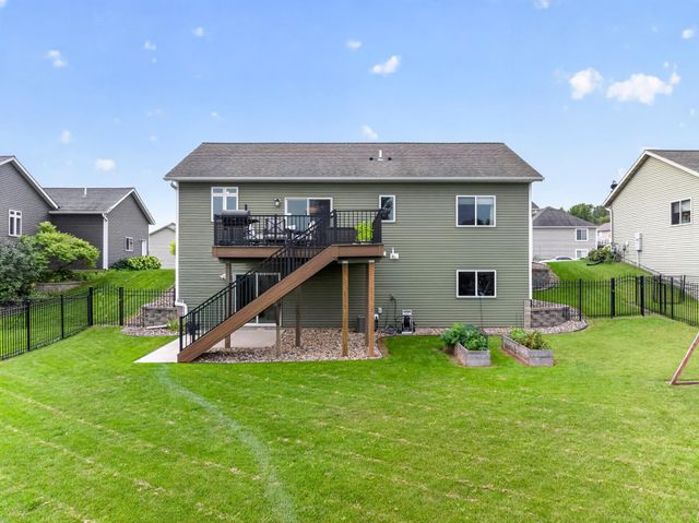 4545 Baraboo Street NW, Rochester, MN 55901