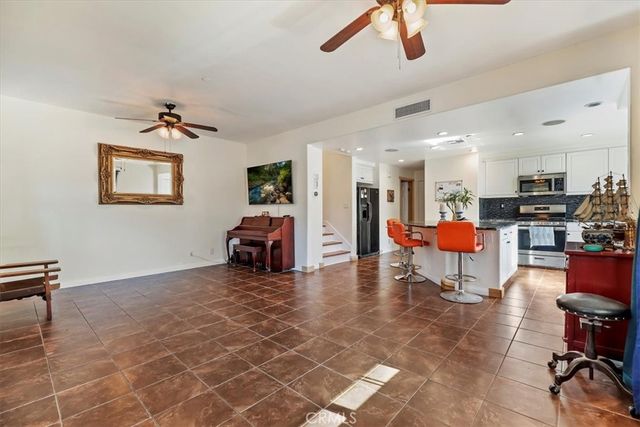 8119 W Preserve, Chino, CA 91708