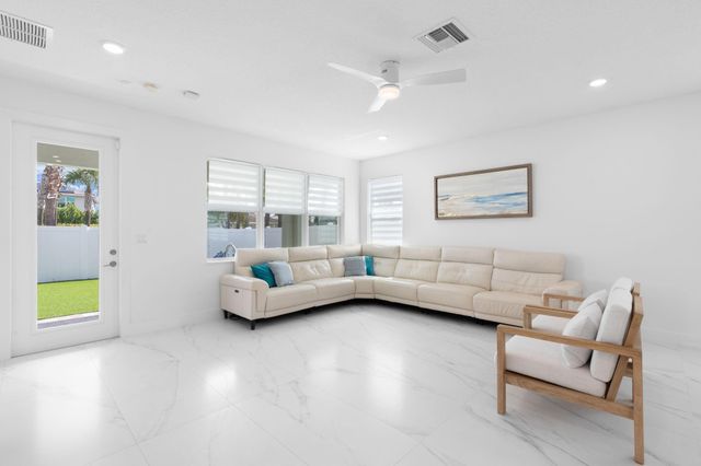 4224 Marina Way, Pompano Beach, FL 33064