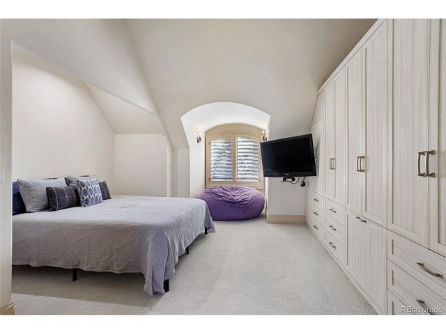 18 Glenmoor Cir, Cherry Hills Village, CO 80113