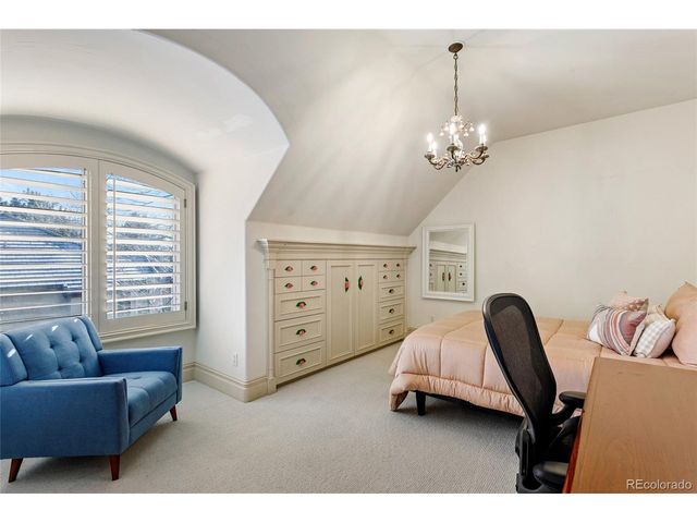 18 Glenmoor Cir, Cherry Hills Village, CO 80113