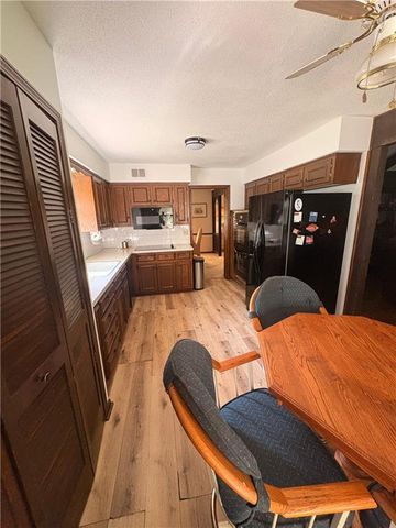 7401 E 127th Street, Grandview, MO 64030