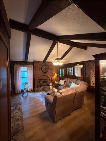 7401 E 127th Street, Grandview, MO 64030