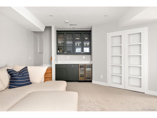 1028 Syracuse St, Denver, CO 80230