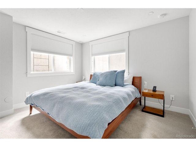 1028 Syracuse St, Denver, CO 80230