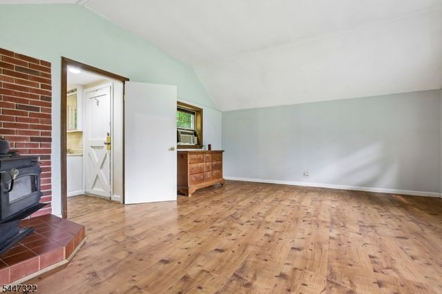 211 Wawayanda Rd, Vernon Twp., NJ 07422