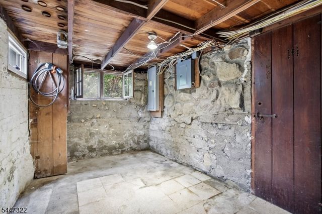 211 Wawayanda Rd, Vernon Twp., NJ 07422