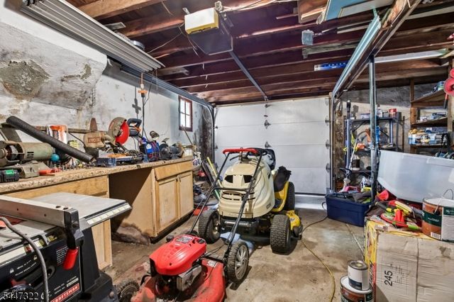211 Wawayanda Rd, Vernon Twp., NJ 07422