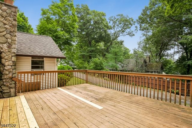 211 Wawayanda Rd, Vernon Twp., NJ 07422
