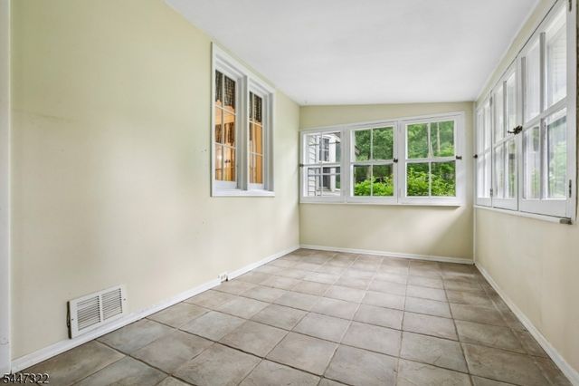 211 Wawayanda Rd, Vernon Twp., NJ 07422