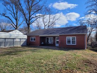 921 Airport Road, Mt Vernon, IL 62864