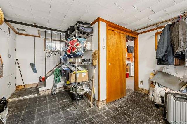 176 Broadway, Verplanck, NY 10596