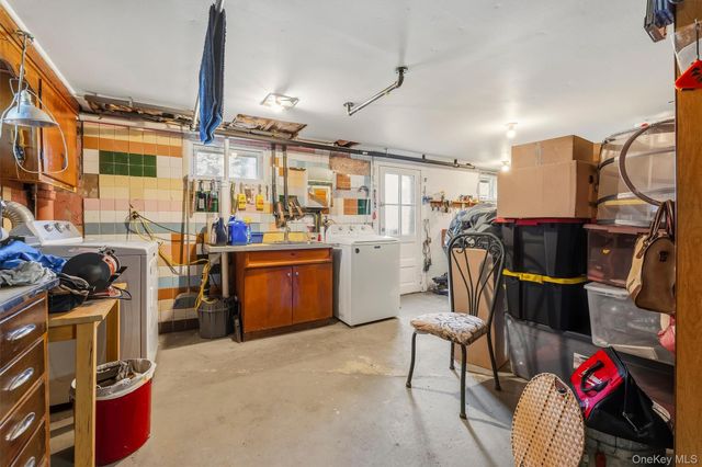 176 Broadway, Verplanck, NY 10596