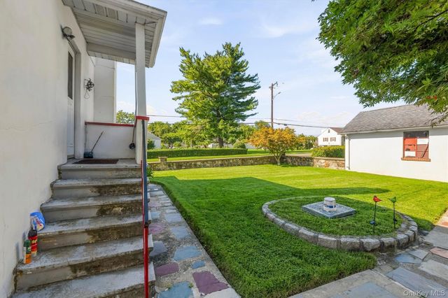 176 Broadway, Verplanck, NY 10596