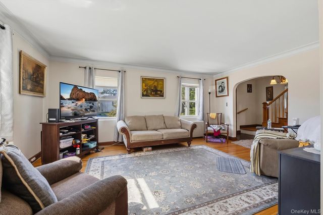 176 Broadway, Verplanck, NY 10596