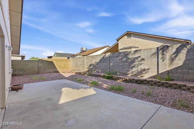 8734 W MEADOW Drive, Peoria, AZ 85382