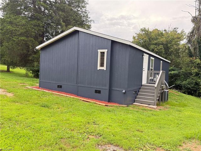 1824 Brittany Trail, Pleasant Garden, NC 27313