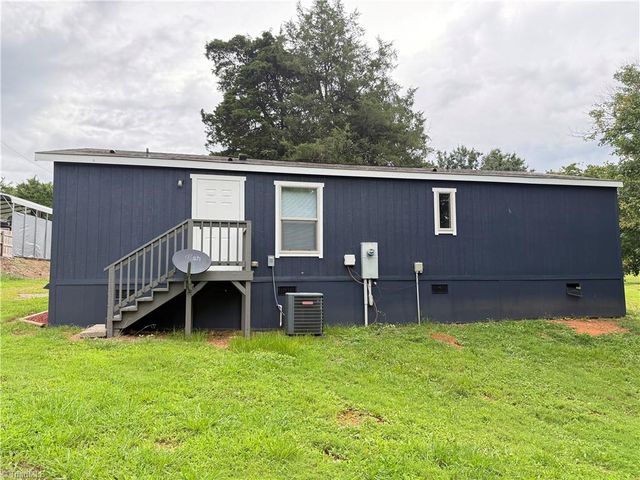 1824 Brittany Trail, Pleasant Garden, NC 27313