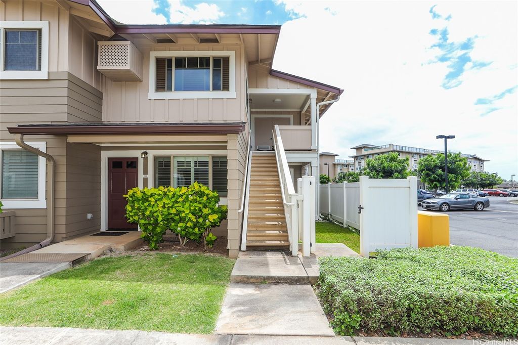 91-1025 Kamaaha Avenue 705, Kapolei, HI 96707