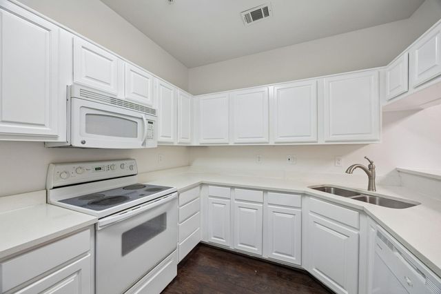 3401 Binkley Avenue C, University Park, TX 75205