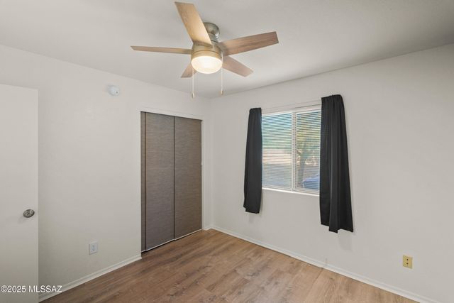 2125 N Jacamar Lane, Tucson, AZ 85745