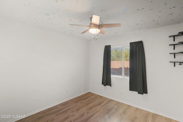 2125 N Jacamar Lane, Tucson, AZ 85745