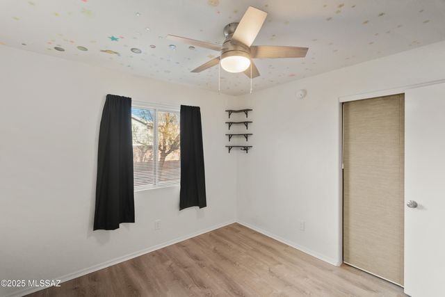 2125 N Jacamar Lane, Tucson, AZ 85745