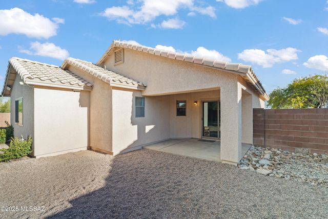 2125 N Jacamar Lane, Tucson, AZ 85745