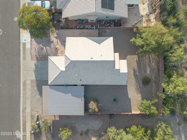 2125 N Jacamar Lane, Tucson, AZ 85745